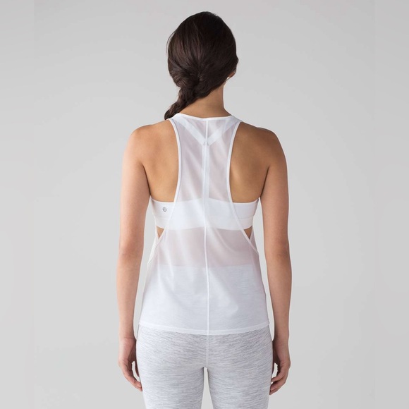 Lululemon Light N Breezy Tank Built in Bra Activewear Yoga Run Gym Workout - Picture 6 of 15